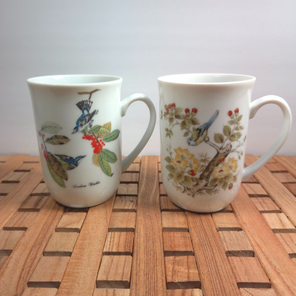 Set of 2 Vintage Royal Crown Porcelain Bird Coffee Tea Mugs Floral Nature
